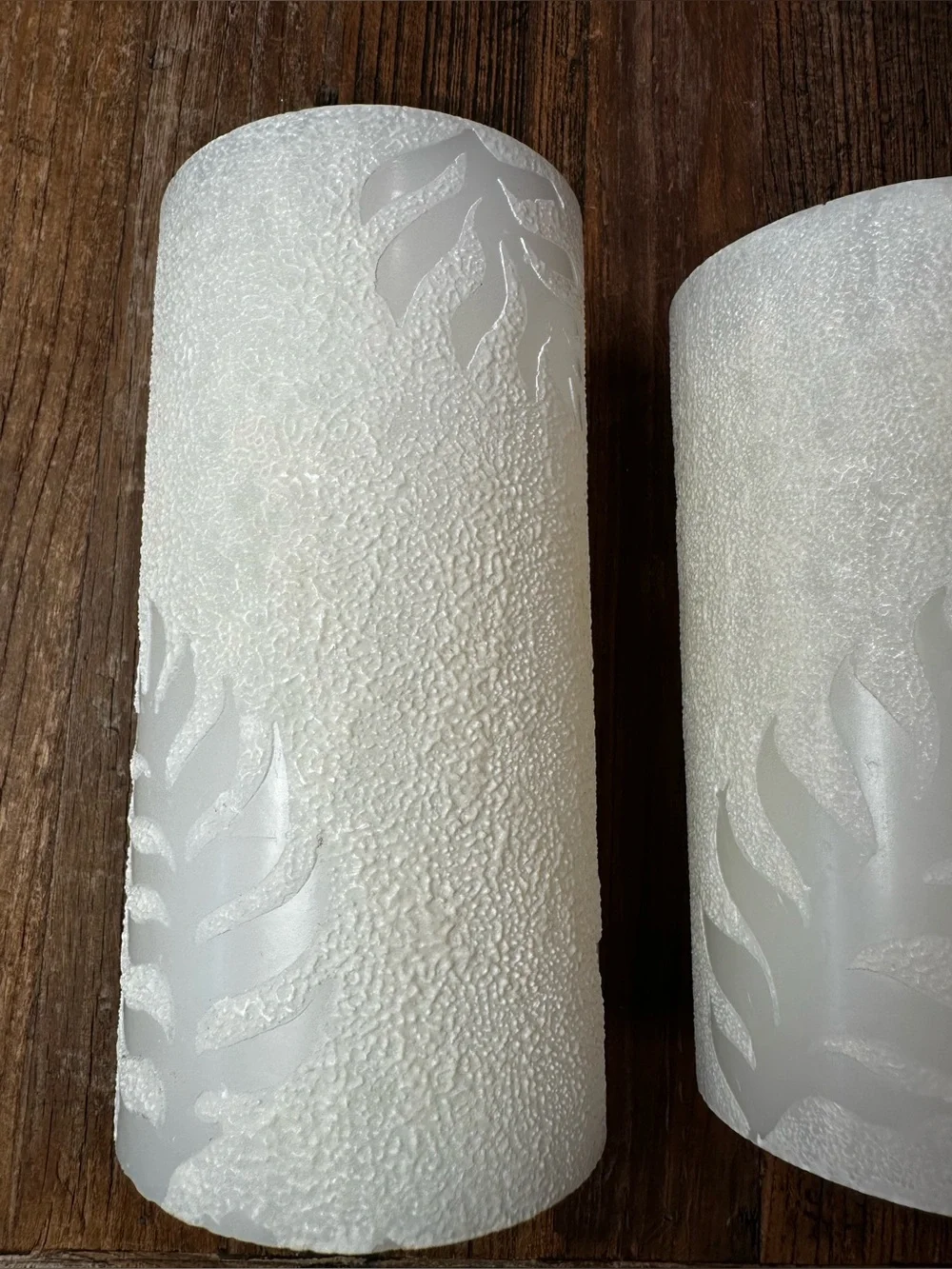 White Frosted Glass Leaf Pillar Candle - Set of 2